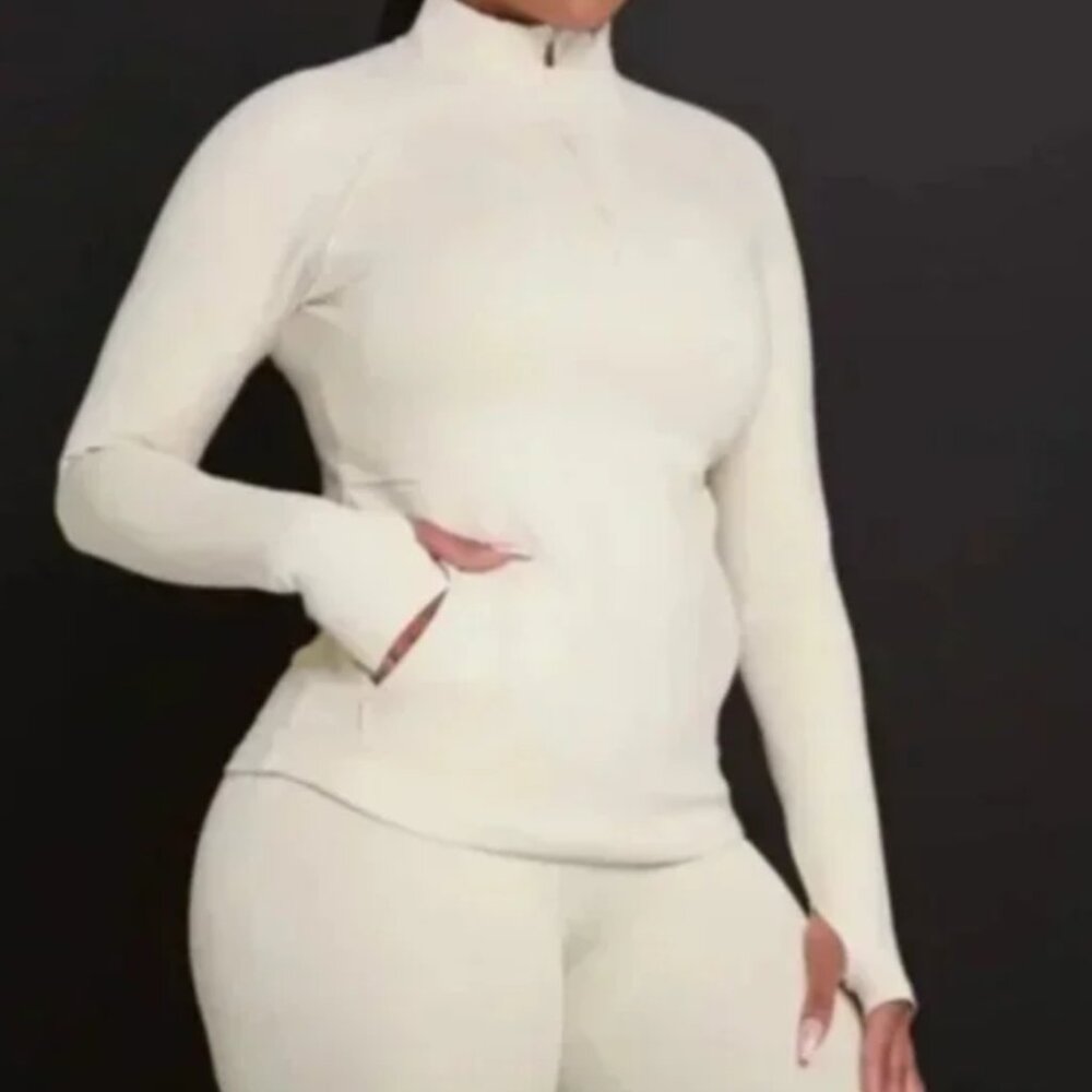 Swank A Posh Or What NUW Ribbed Pullover Top in Ivory Size S / M NWT $70